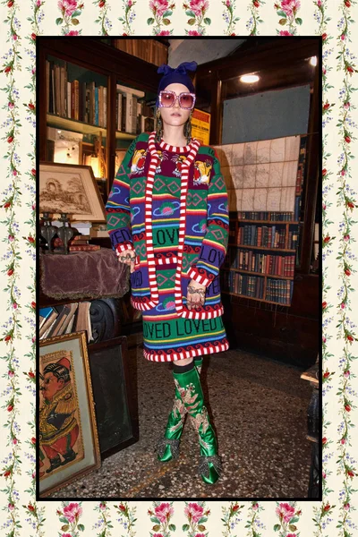 Look 53